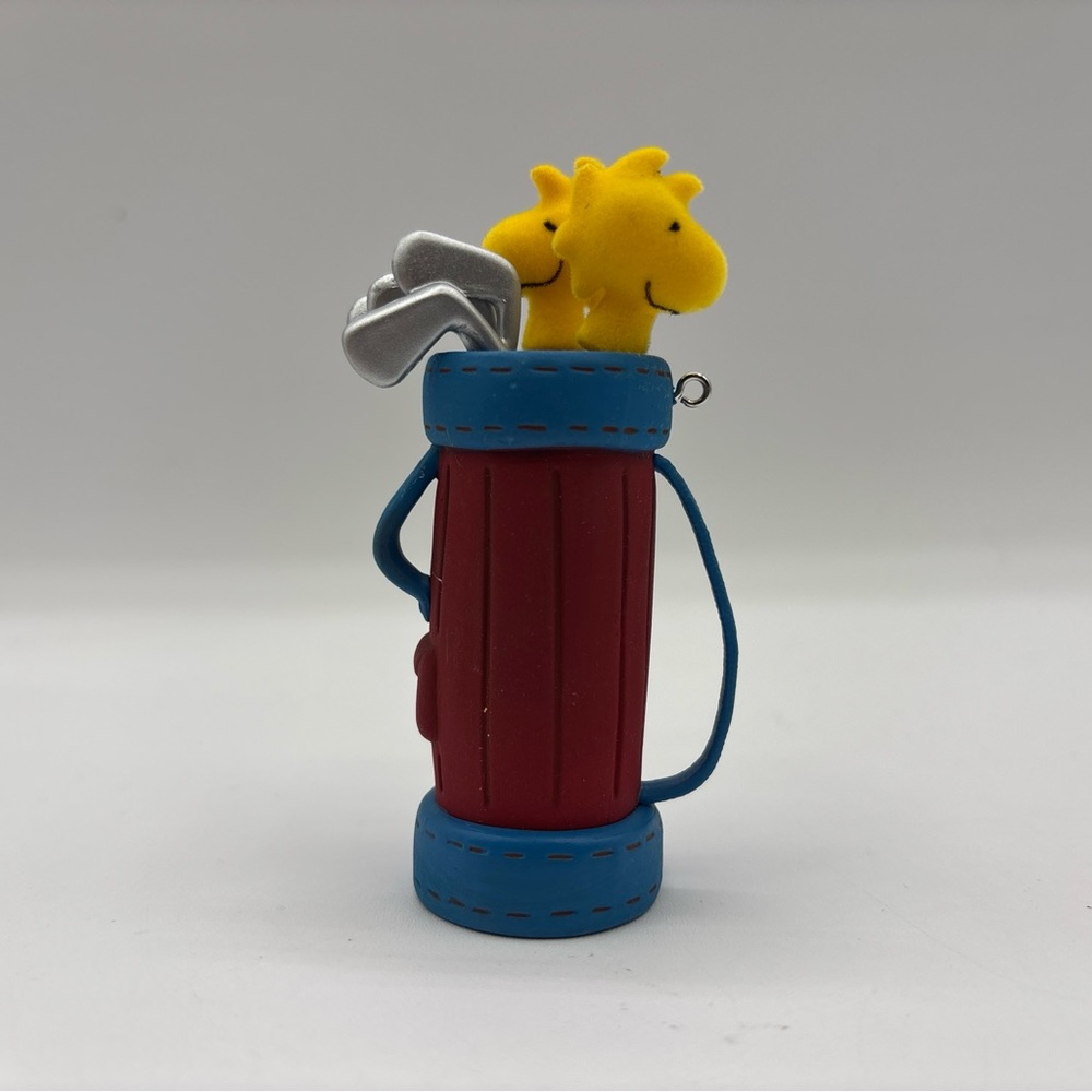 Hallmark Keepsake 2019 Limited Edition Golfing With Woodstock Christmas Ornament